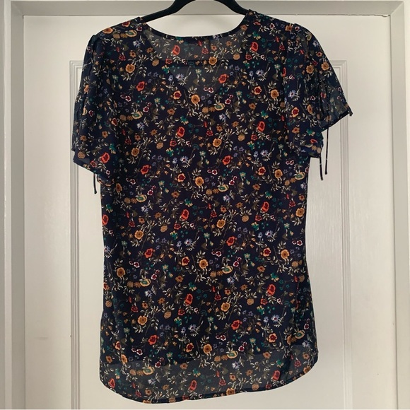 Pleione Shirt Womens Small Cold Shoulder Sleeves That Tie Navy Blue Floral Print - Picture 4 of 8